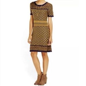 Women's ROMEO + JULIET Blue Yellow Dress Sweater Short Sleeve Size L NWT